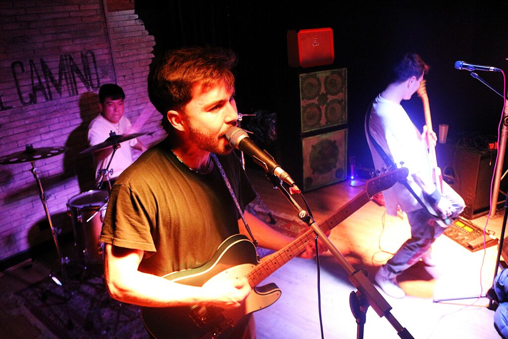 Doūche vendredi 29 novembre au El Camino, à Caen.