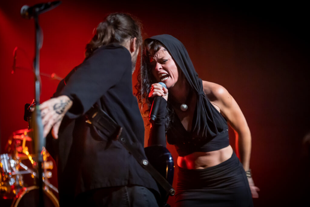 Le duo Salem jouera le samedi 4 avril 2026 à Carpiquet. ©Didier Le Govic